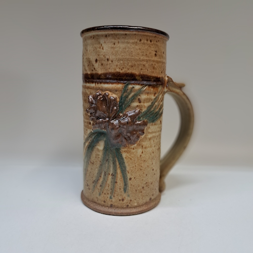 Click to view detail for #250741 Beer Stein Pine Cone $22